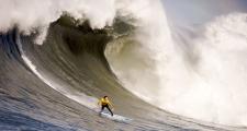 雷火电竞赛事实时比分-绝境中的双面救赎，穆西亚拉灵光一闪，门将神勇封神，法国碾碎西班牙挺进2026世界杯