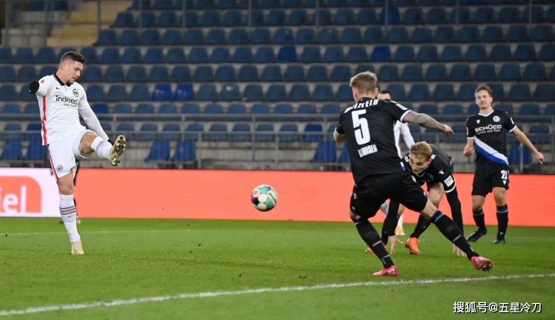 关于不莱梅将在周日对阵美因茨进行激烈争夺的信息 关于不莱梅将在周日对阵美因茨进行激烈争夺的信息