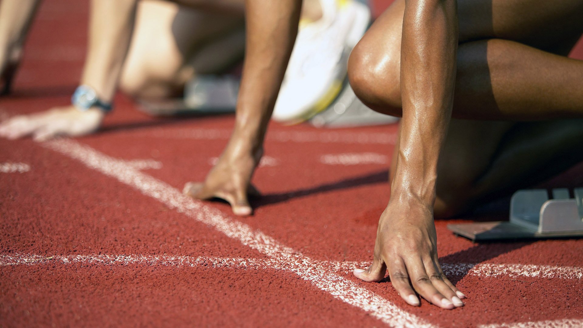 那不勒斯制霸卡塔尔，迪亚斯进攻端无人可挡，蓝衣军团闪耀国际赛场